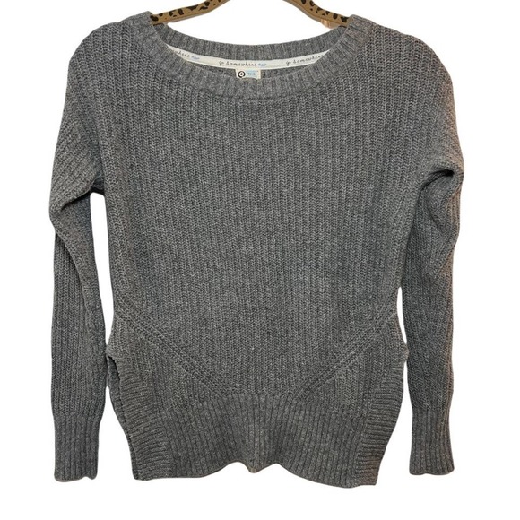 Toms cable knit Sweater size Small - Picture 1 of 3